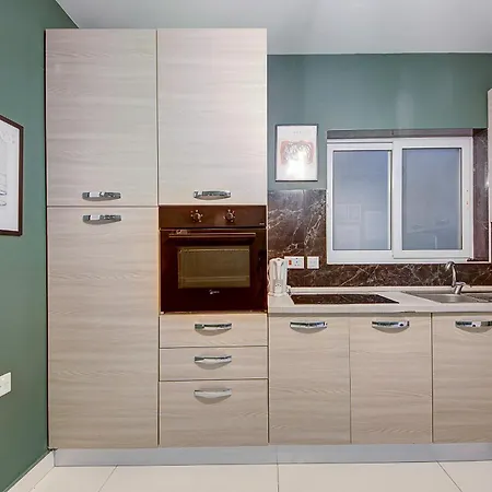 Stylish 1br With Terrace In With Wifi & Ac By 360 Estates Apartament Gzira